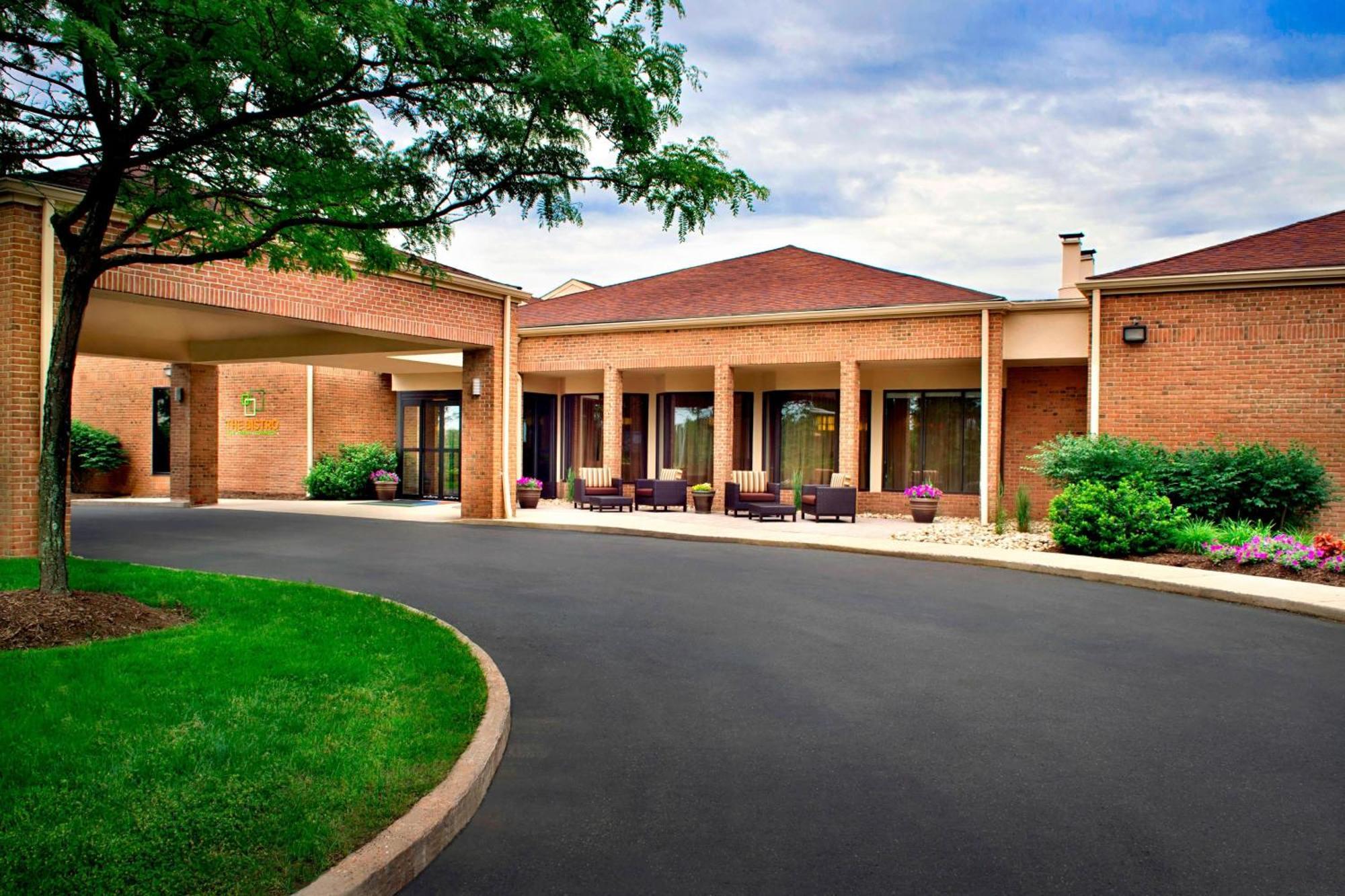 Hotel Courtyard By Marriott Hartford Windsor Airport Exterior foto